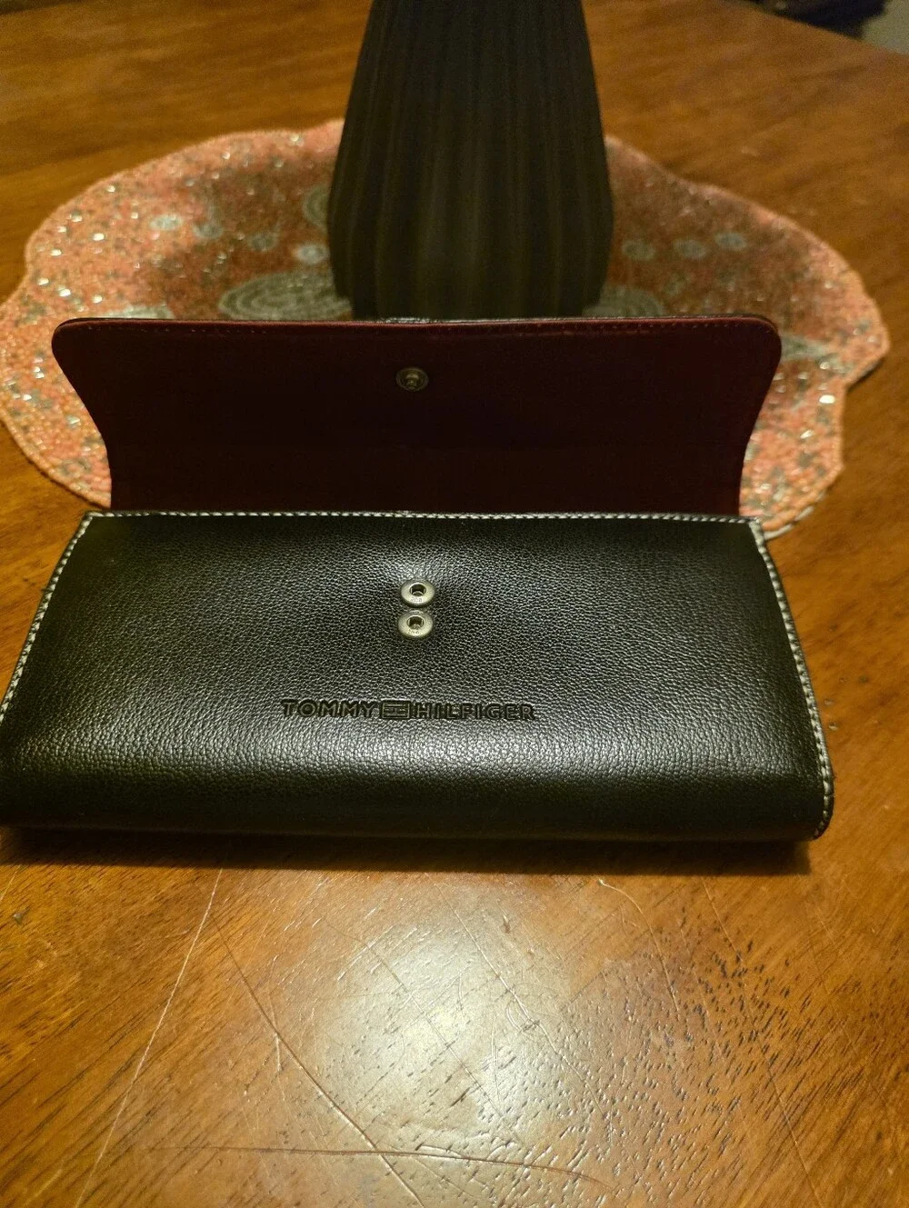 Tommy Hilfiger Black Leather Continental Wallet